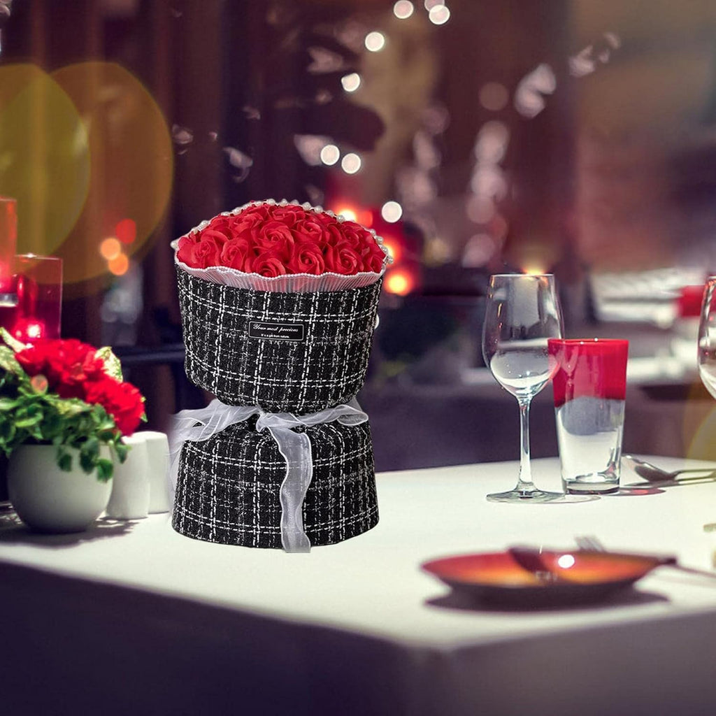 Mydlane Róże Czerwone Led komplekt sõbrapäevaks, naistepäevaks, sünnipäevakingiks