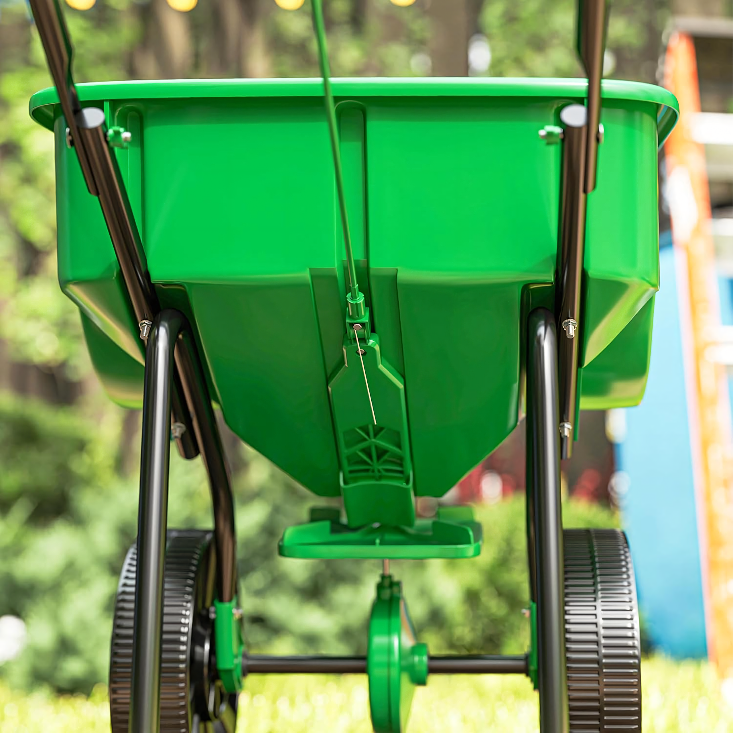 Universal Handheld Spreader for Fertilizers, Grass Seed, Sand, and Salt