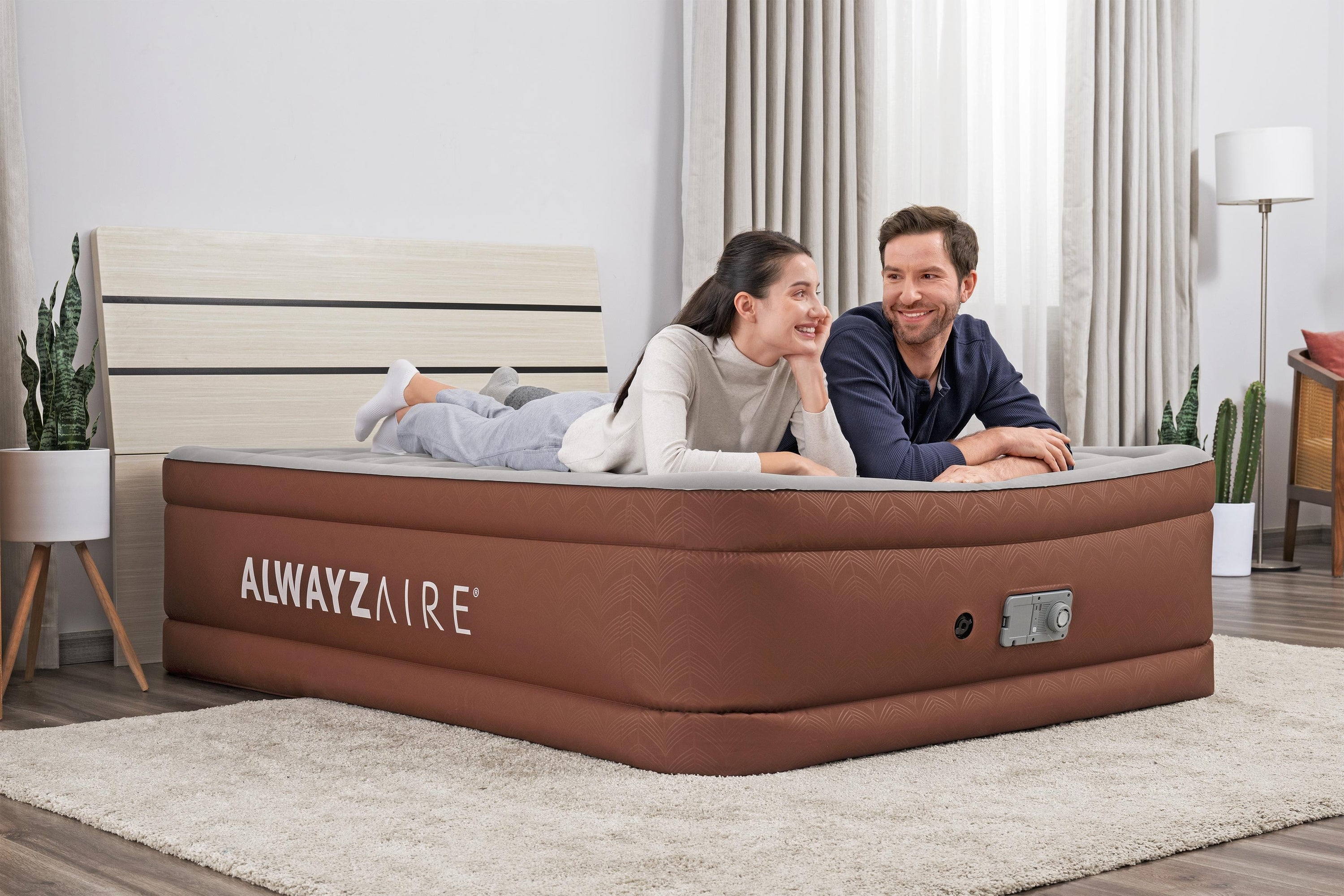 Bestway 69160 kaheinimese õhkmadrats kahekordse pumbaga 203x152x51cm