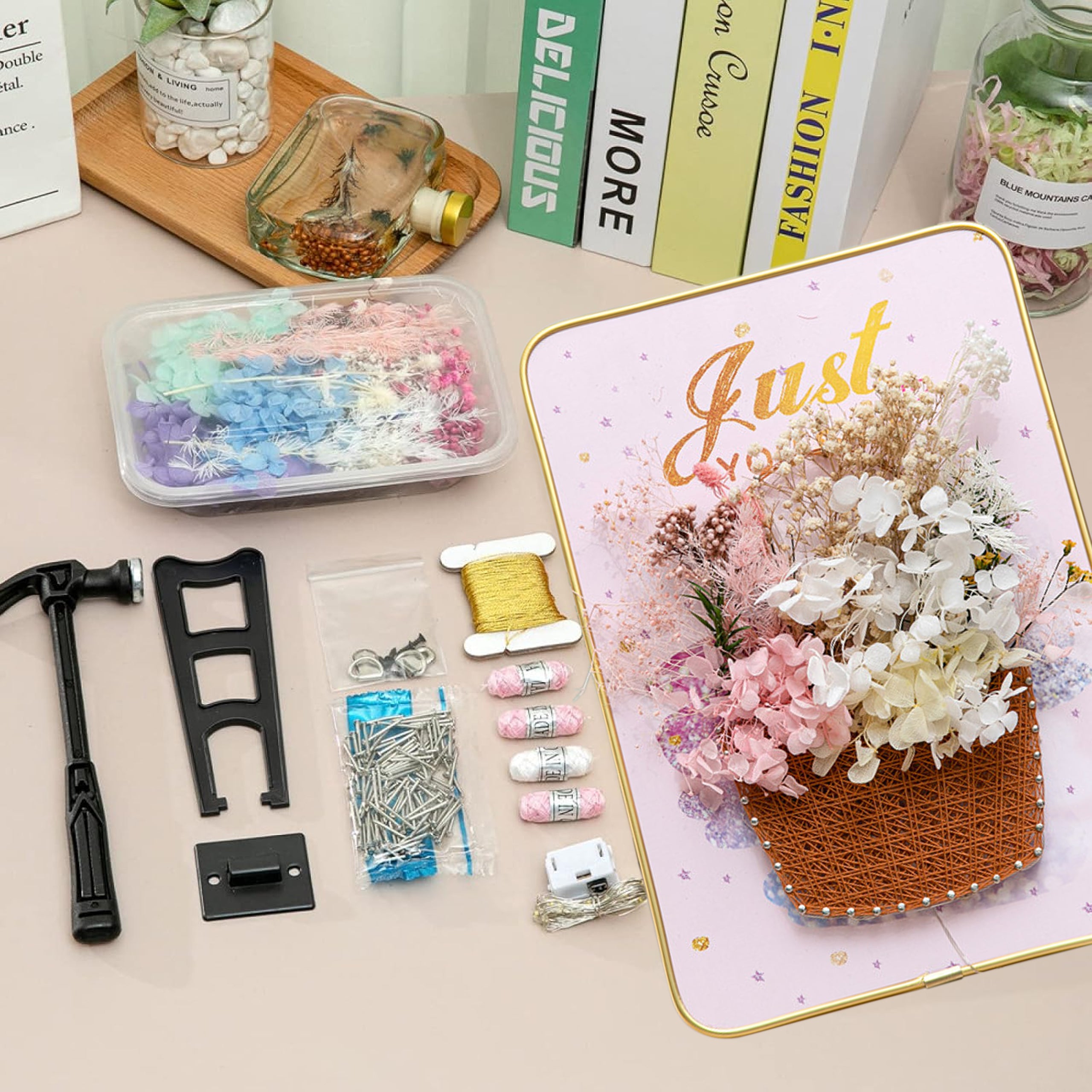 Loominguline komplekt niidikunstiks, Interroad tikkimine, LED-pilt raamis 21x30 cm