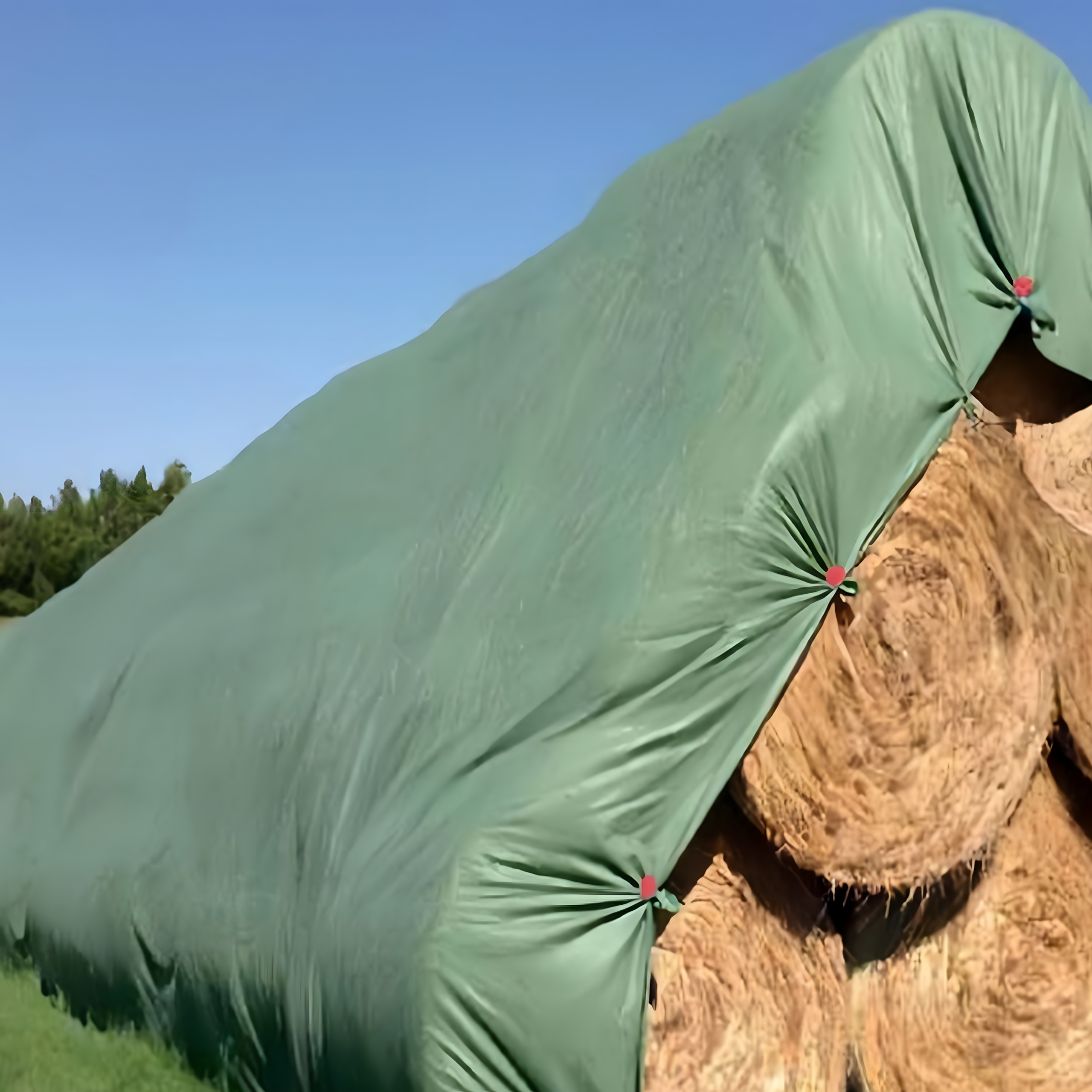 15x Protective Nonwoven Fabric for Covering Straw and Hay 9.8x12.5m 140g