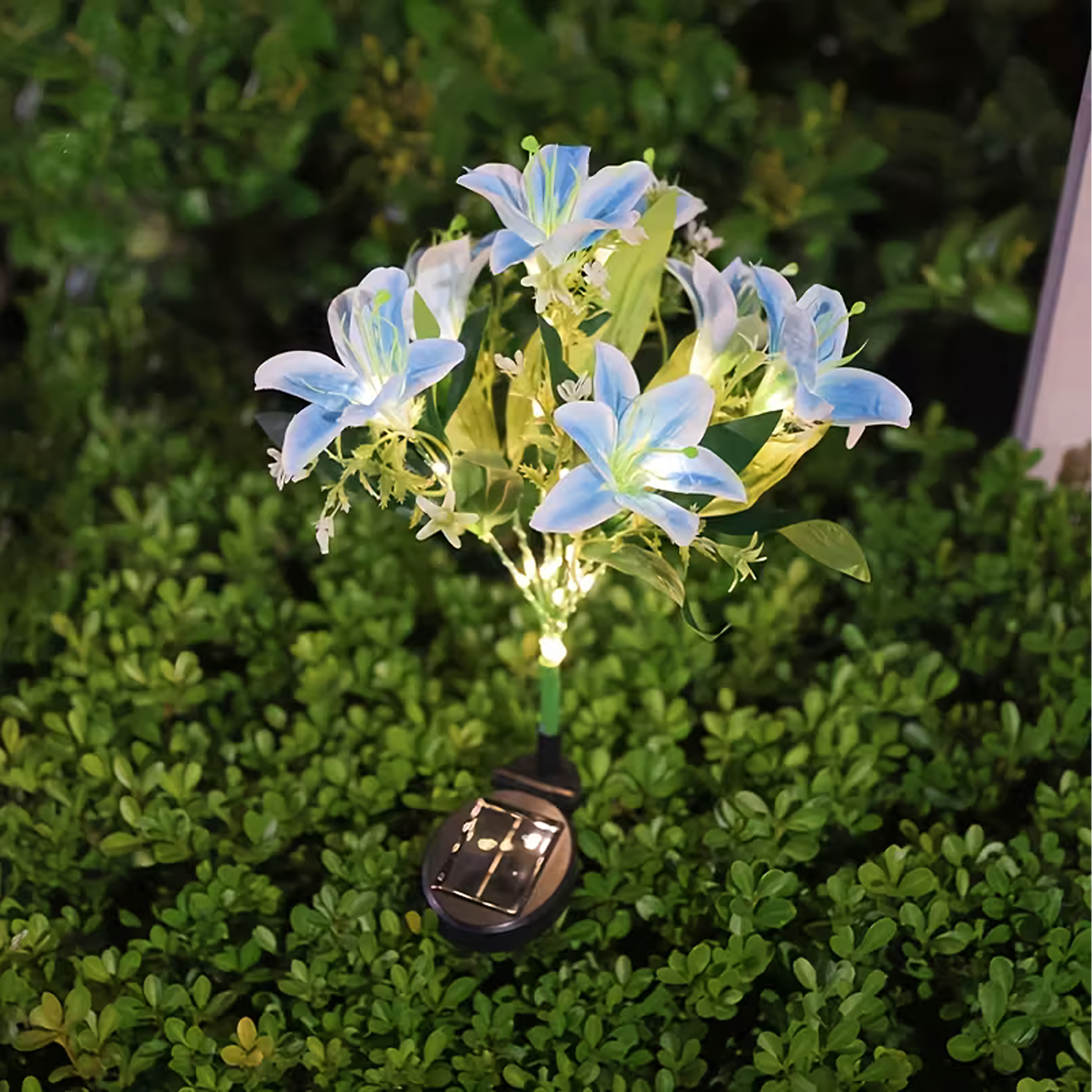 Solar Garden Spike Lamp Lily Flower LED Decoration