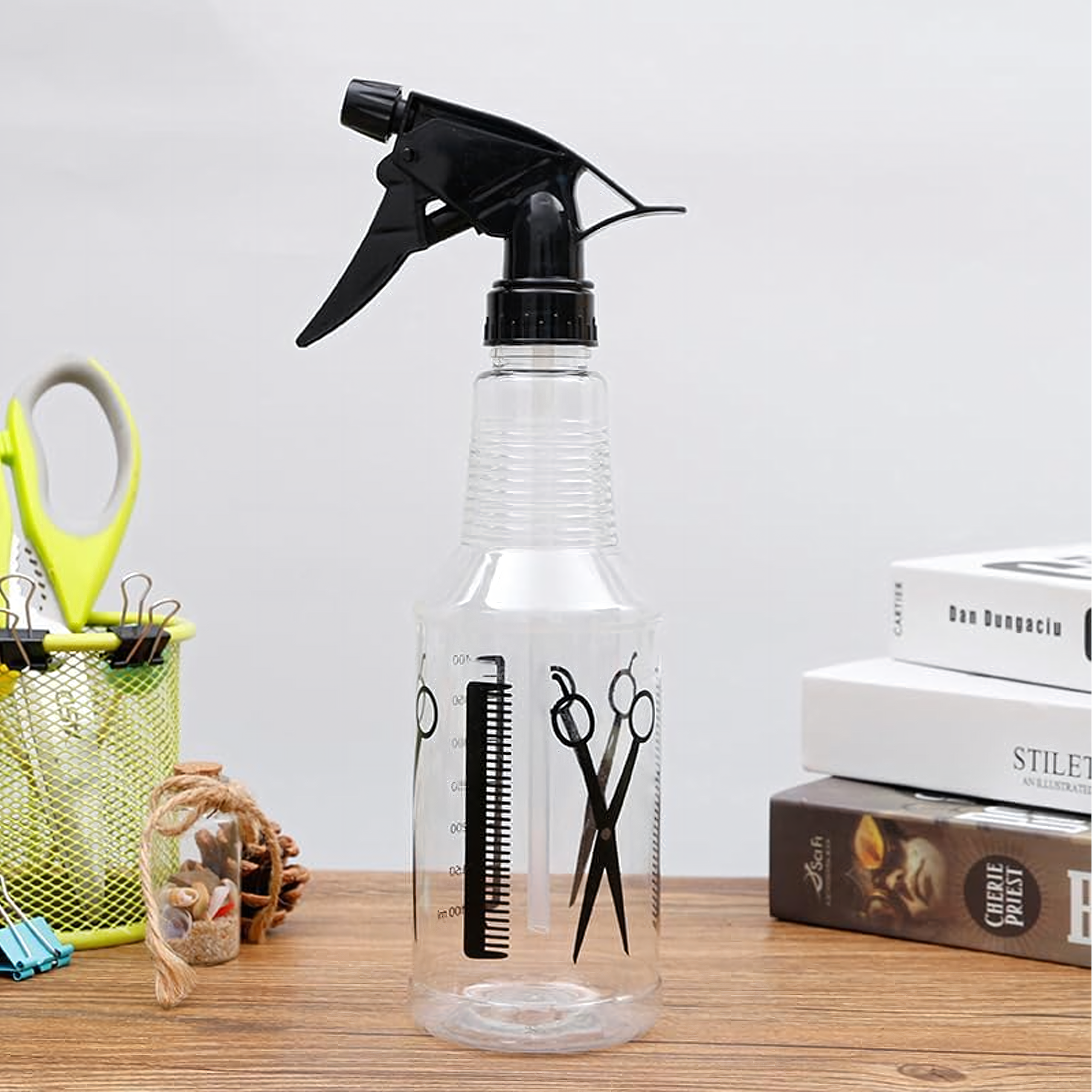Universal Water Sprayer 500 ml for Hairdressing Salon, Garden, and Home