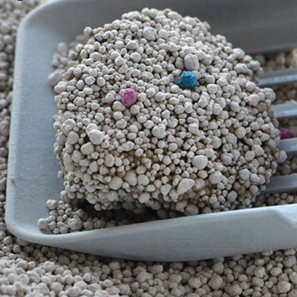 60x Naturaalne bentoniit kassiliiv 20 kg Paakuv, tolmuvaba, üliimav