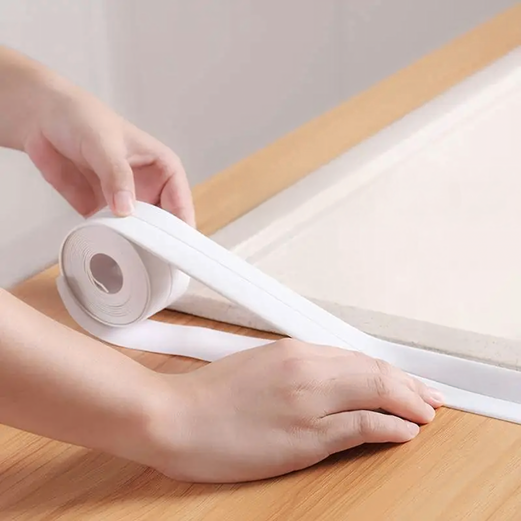 Veekindel tihendusteip köögi, vannitubade ja vannide jaoks 3.8 cm x 5 m