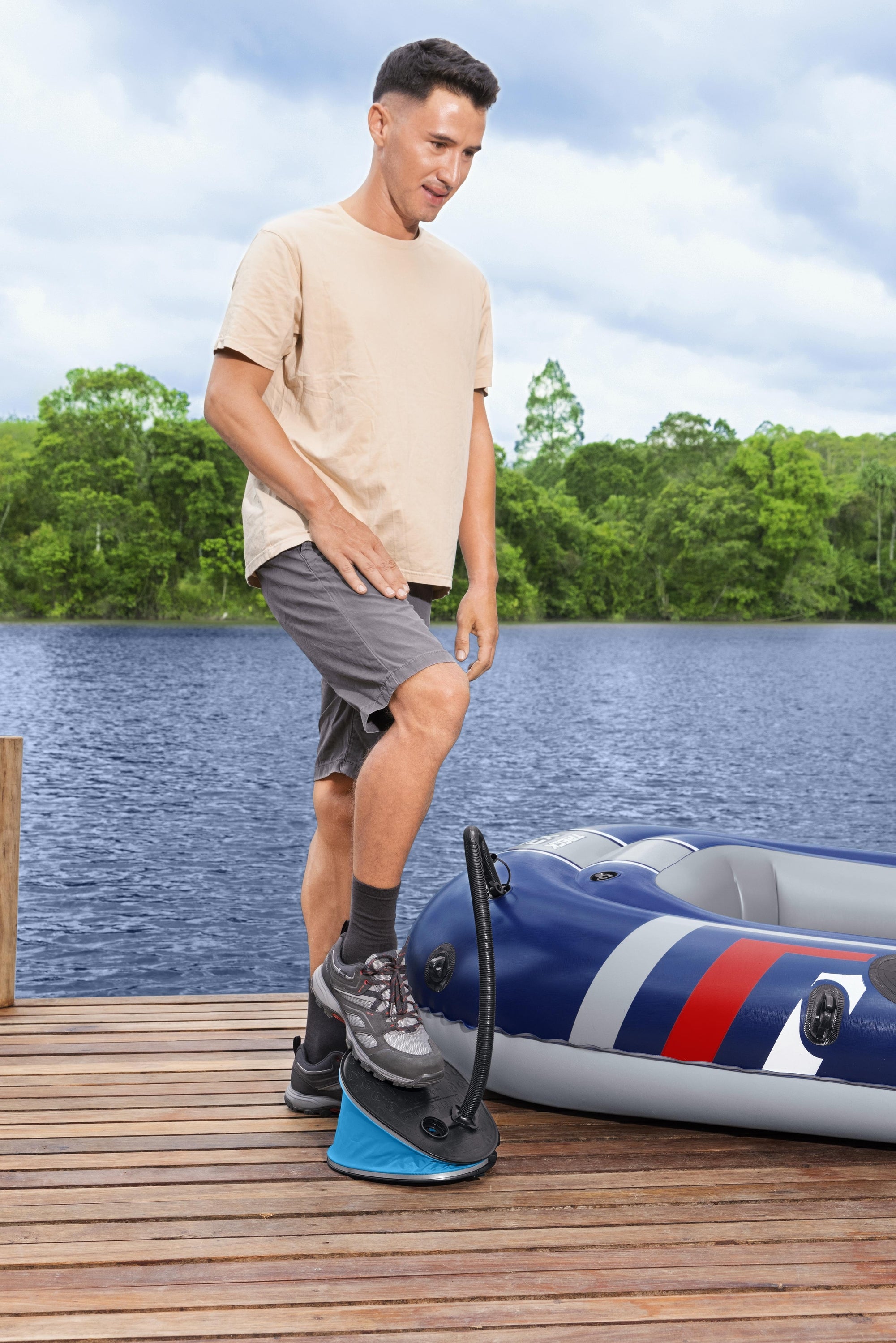 Bestway 62005 jalapump basseinimadratsitele, lõõtsaga, 16L, 22 x 18 cm