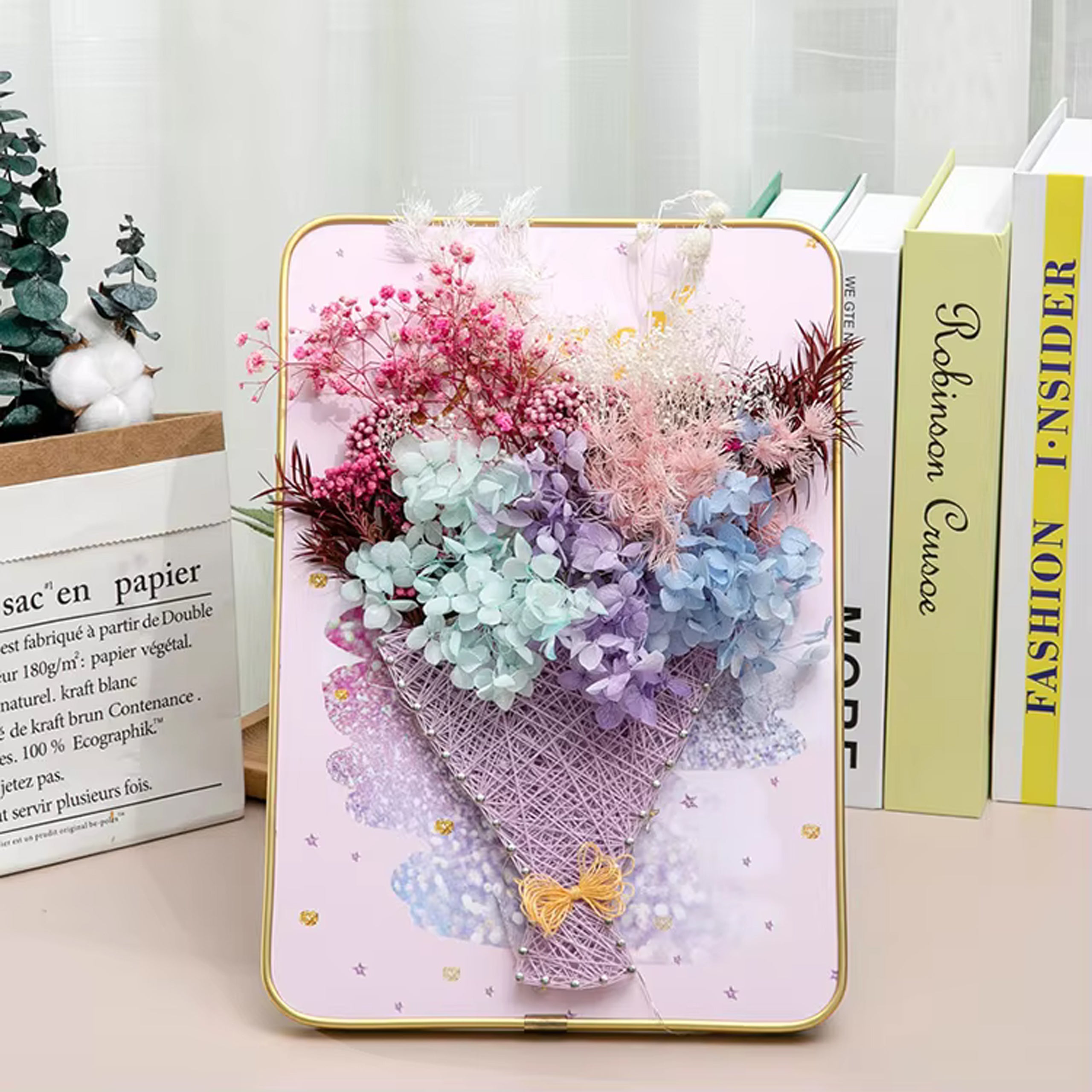 Loominguline komplekt niidikunsti, Interroad tikkimise ja LED-pildiga raamitud pildile 21x30 cm