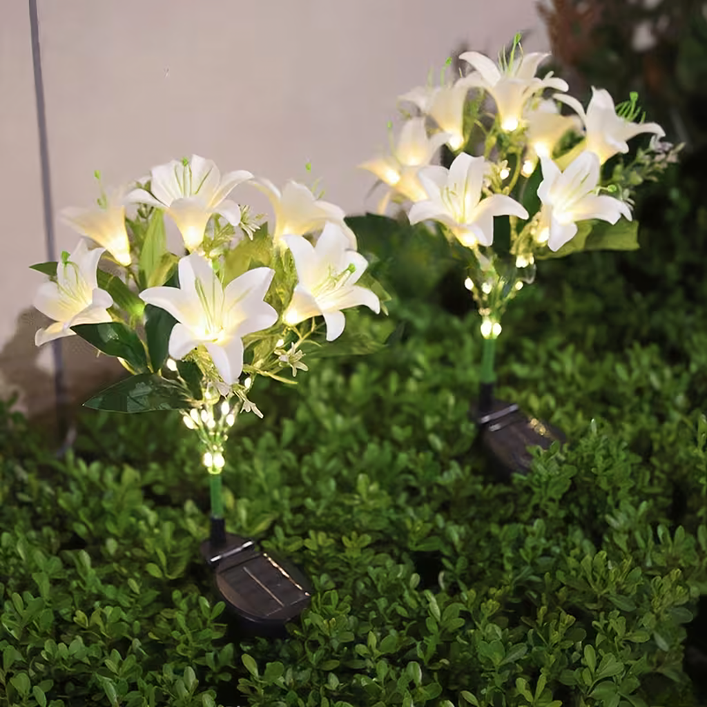 Päikesepatareiga aia piiklamp liiliaõie LED dekoratsioon