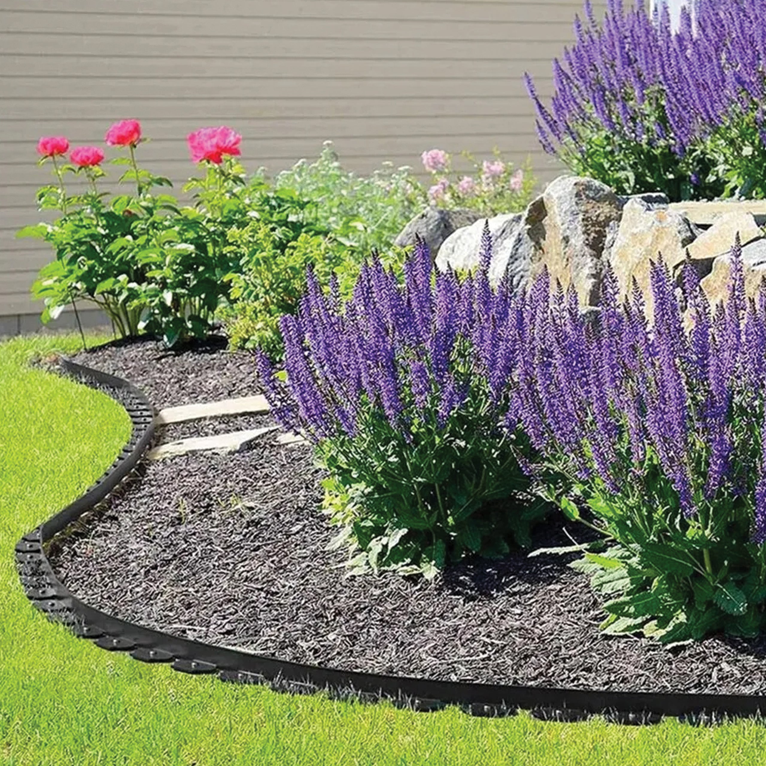 165 x Garden Lawn Edging Set 50x50x20m with 60 Black Anchor Pegs