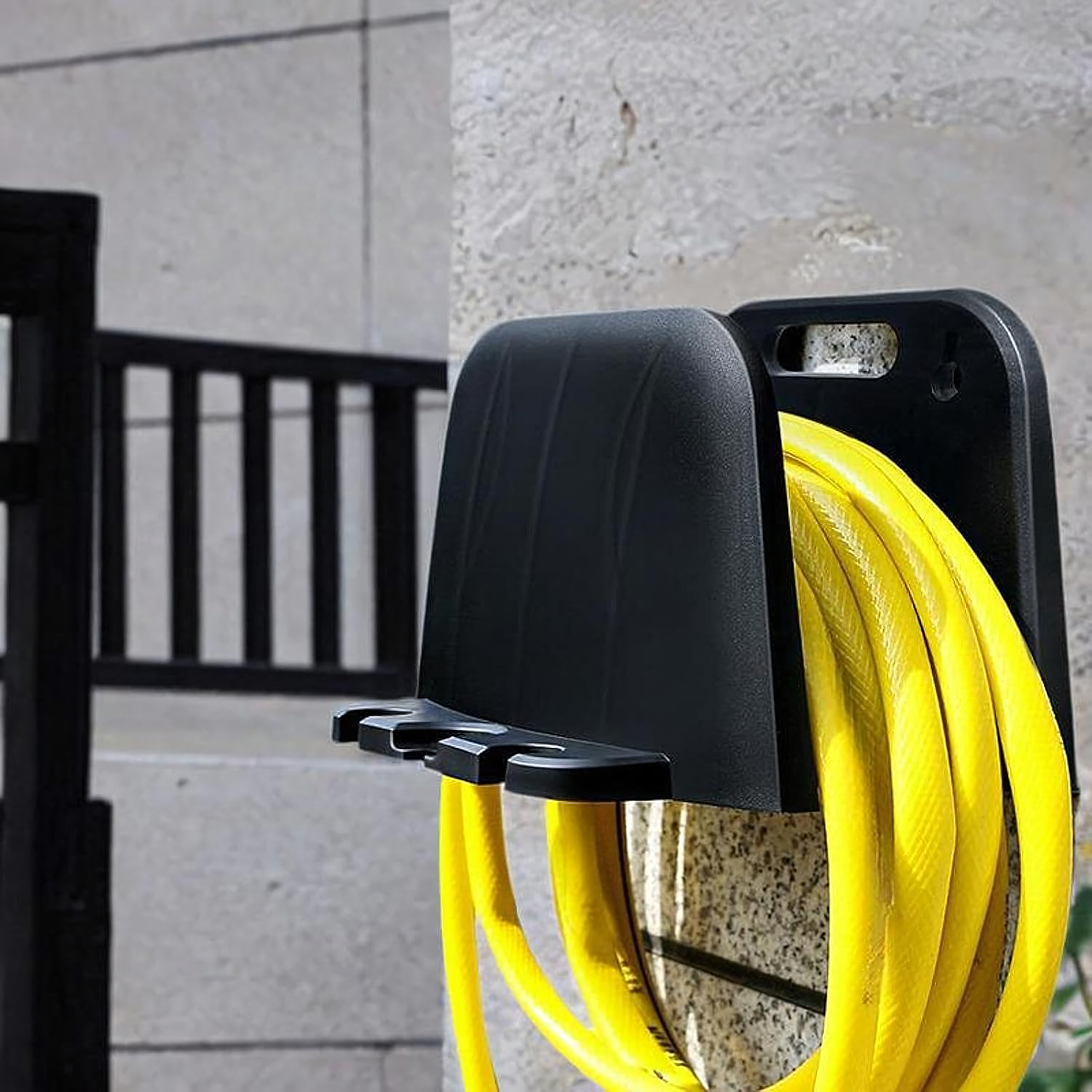 Garden Hose Organizer Wall Mount Holder with Connectors 400 pcs