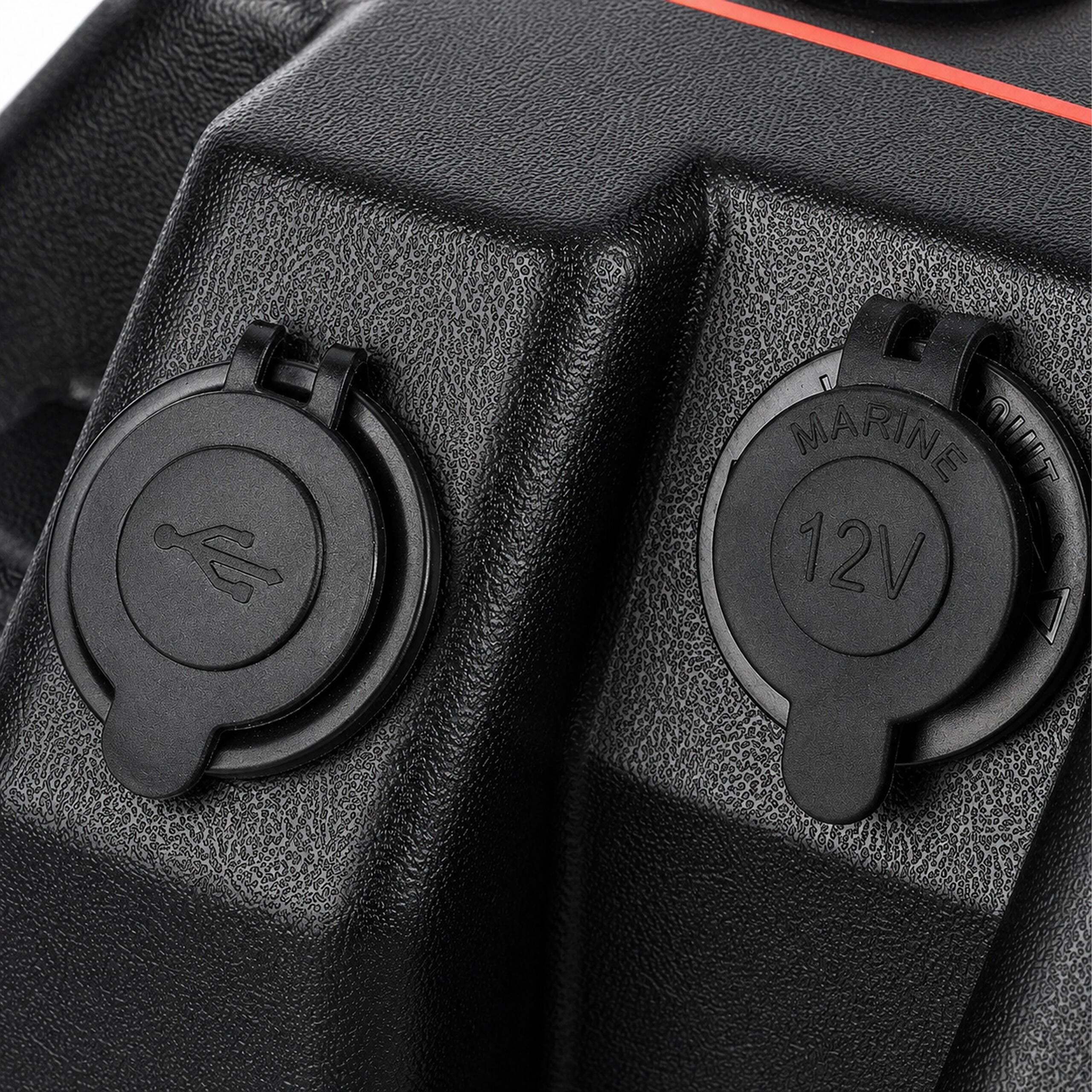 12V akukast voltmeetriga ja 2x USB-pordiga