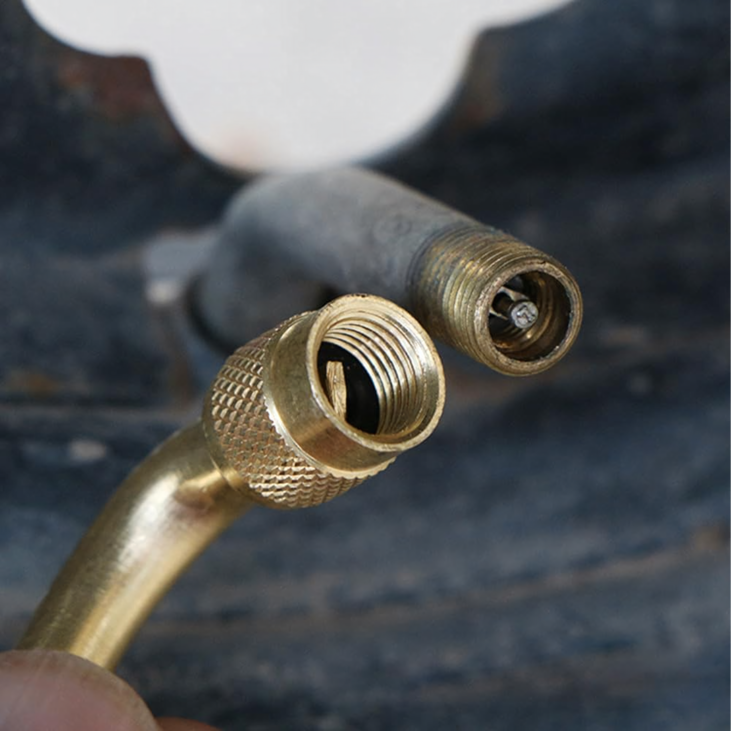 AV/AV adapter rataste ja jalgratta rehvide täispumpamiseks, 100 tk