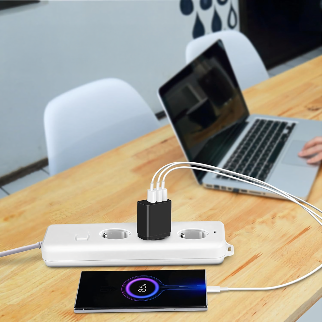 Strong Cube seinalaadija 3 x USB universaalne USB 3 porti 5V 3.4A