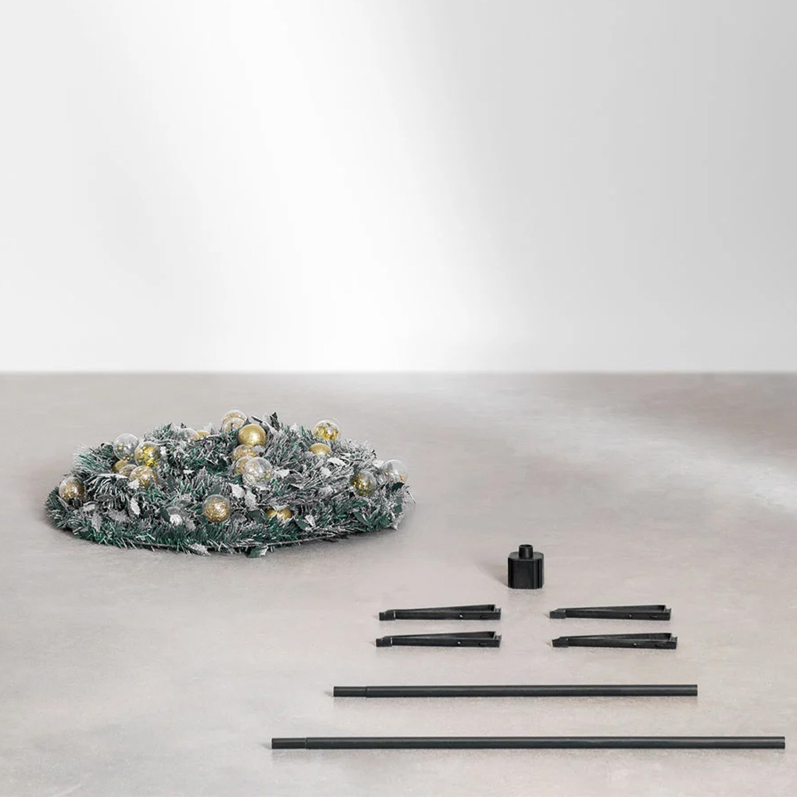 Jõulupuu, kaunistatud, dekoratiivne, valmis, kokkupandav, 180 cm, tulede ja kuulikestega