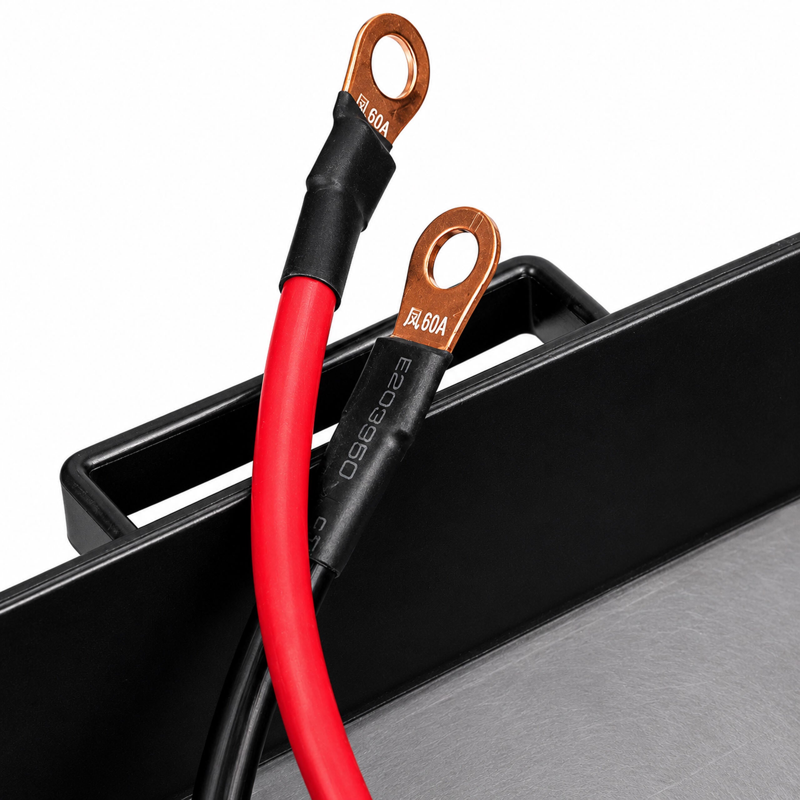 12V akukast voltmeetriga ja 2x USB-pordiga