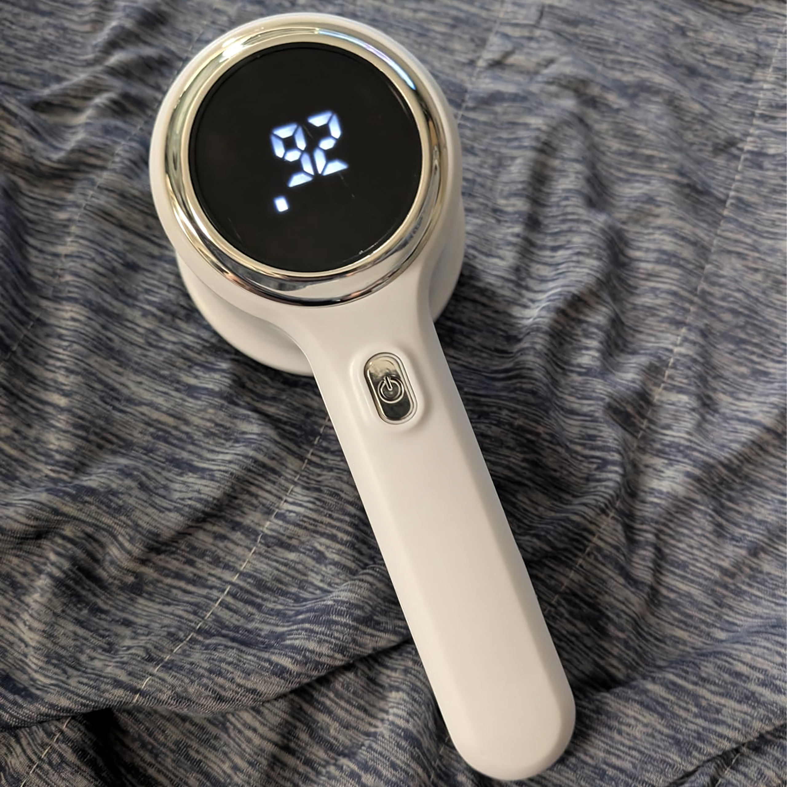 Universal Rechargeable Clothes Shaver for Sweaters, Clothing, Upholstery, Sofa