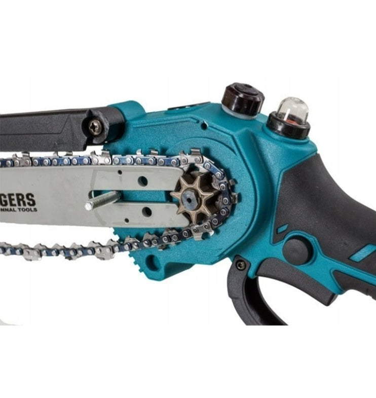 BULLTECH juhtmeta väike kettsaag 8" – 2× 48V akud, 2× saeketid, automaatne õlitamine, kohver