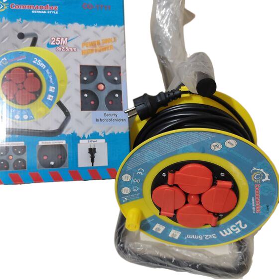 Ehitus- / Aia pikendusjuhtme rull 25m 3×2.5mm – 4 pistikupesa, valgustatud lüliti + lähtestus, IP44 (Commandez CD-1711)
