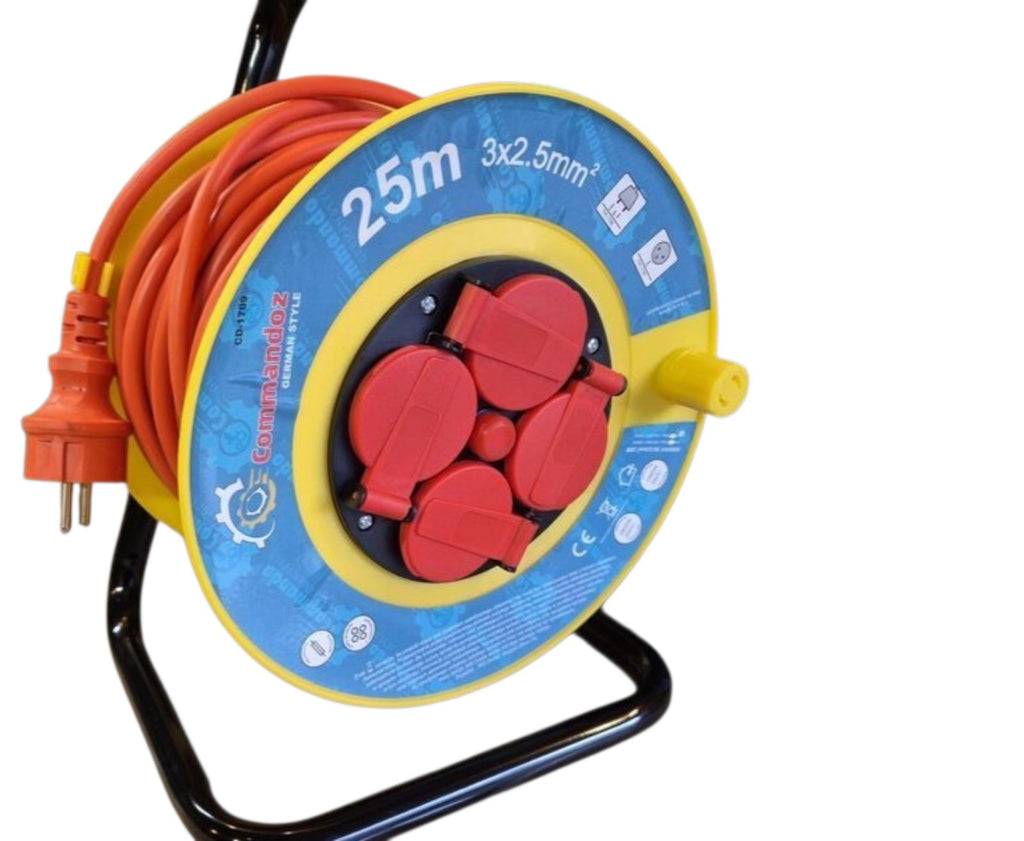 Commandez Extension Cord Reel 25m 3×2.5mm² – 4 Sockets, Thermal Protection, IP44, Orange Cable