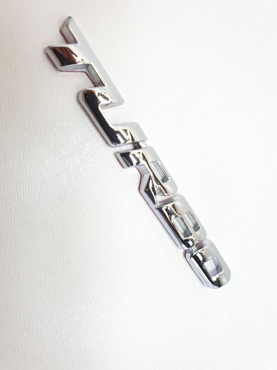 Hõbedane 3D Turbo auto kleebis 16x9 cm